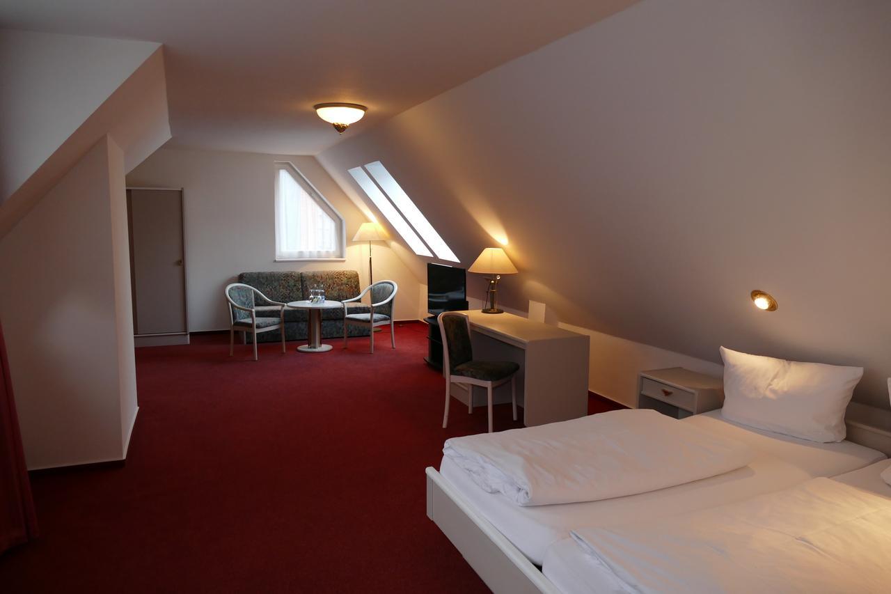 Hotel Am Dom Greifswald Exterior foto